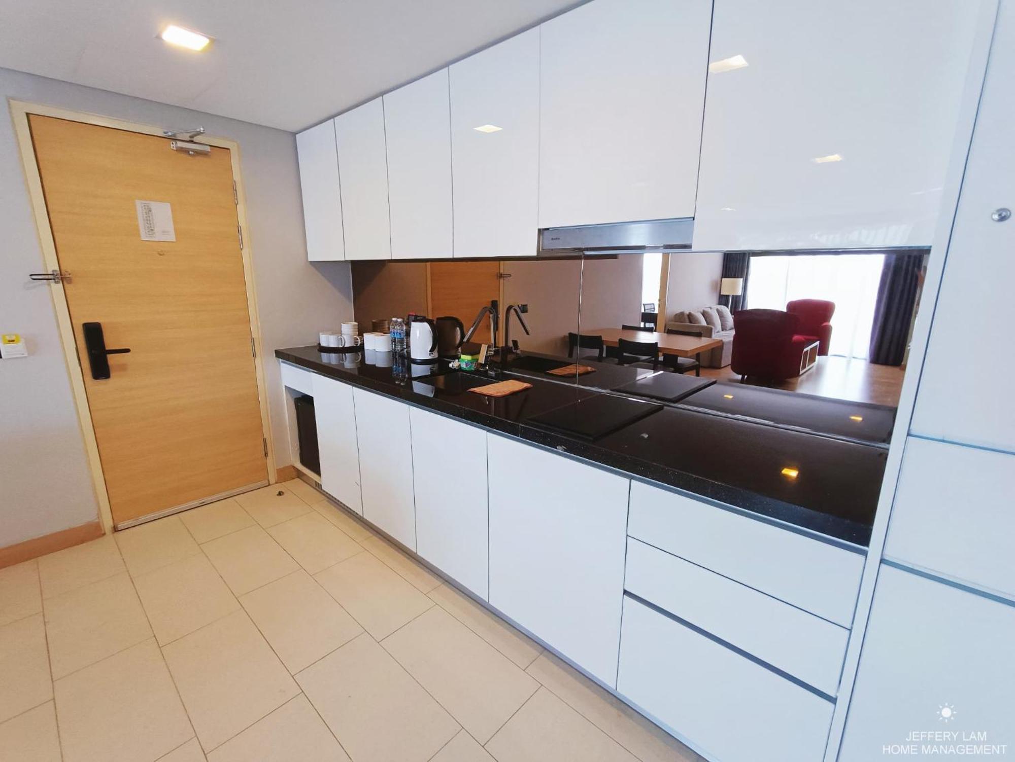 Apartment Straits Private